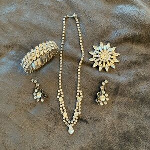 Vintage Rhinestone Necklace earrings pin bracelet.
